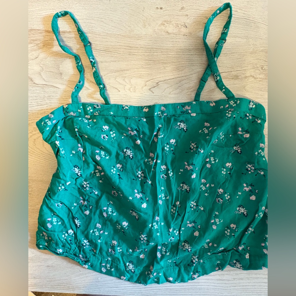 Hollister Green Crop Top Floral